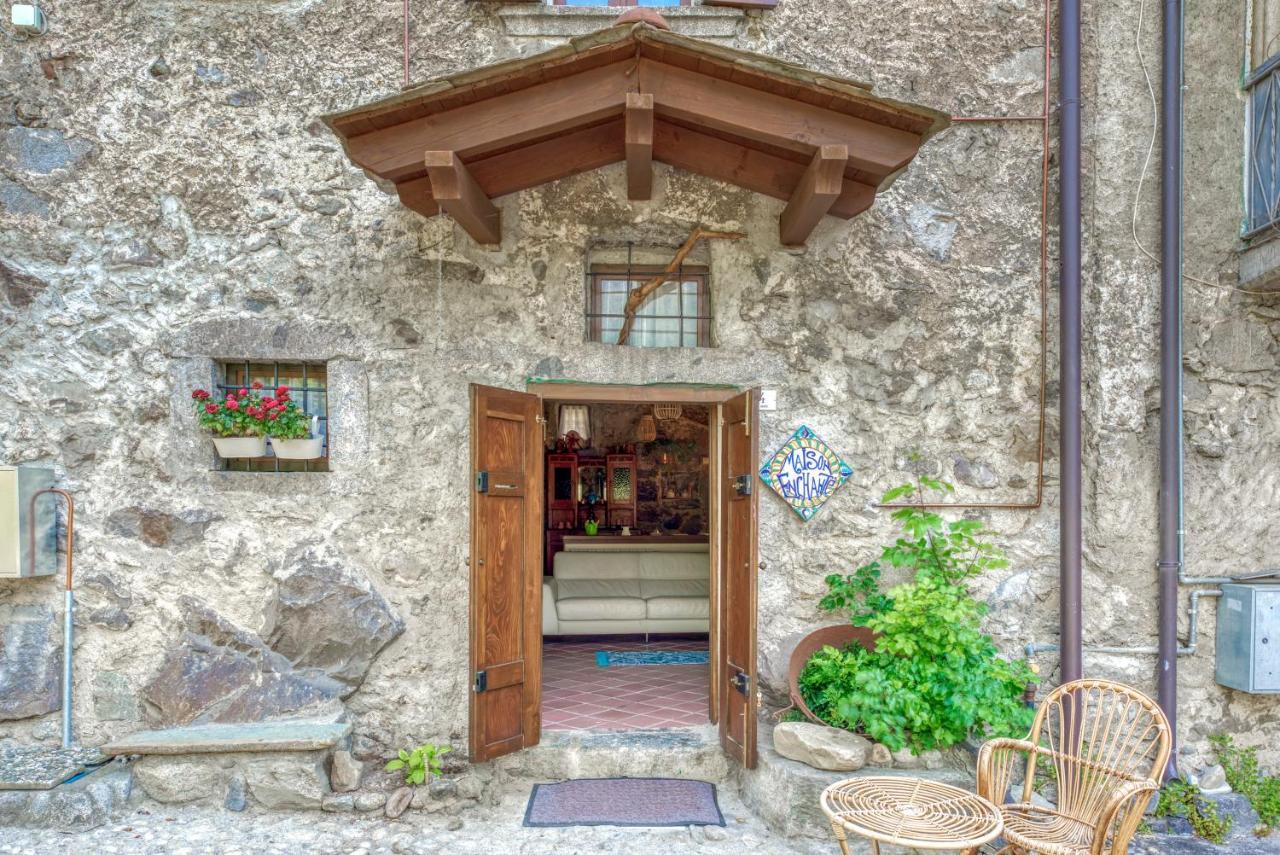 Maison Enchantee Capo di Ponte エクステリア 写真