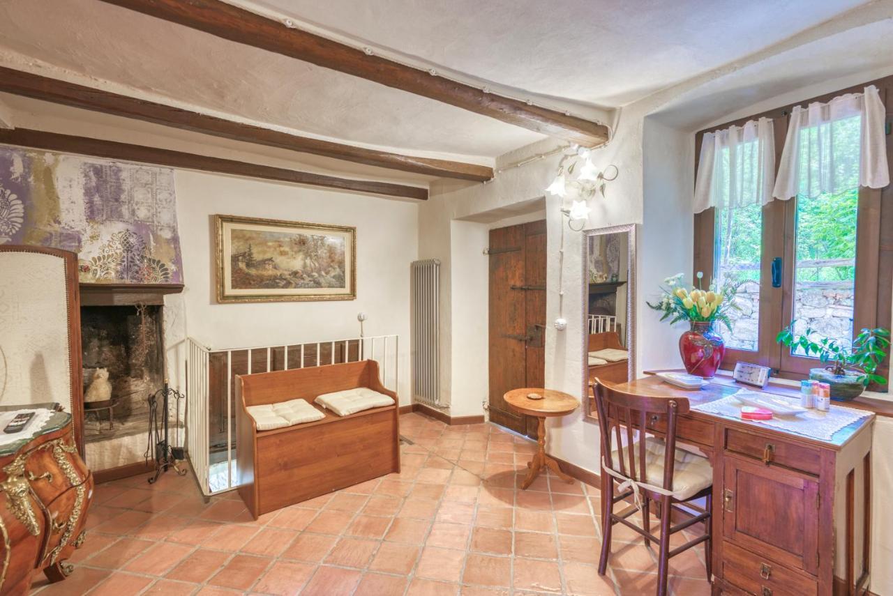 Maison Enchantee Capo di Ponte エクステリア 写真